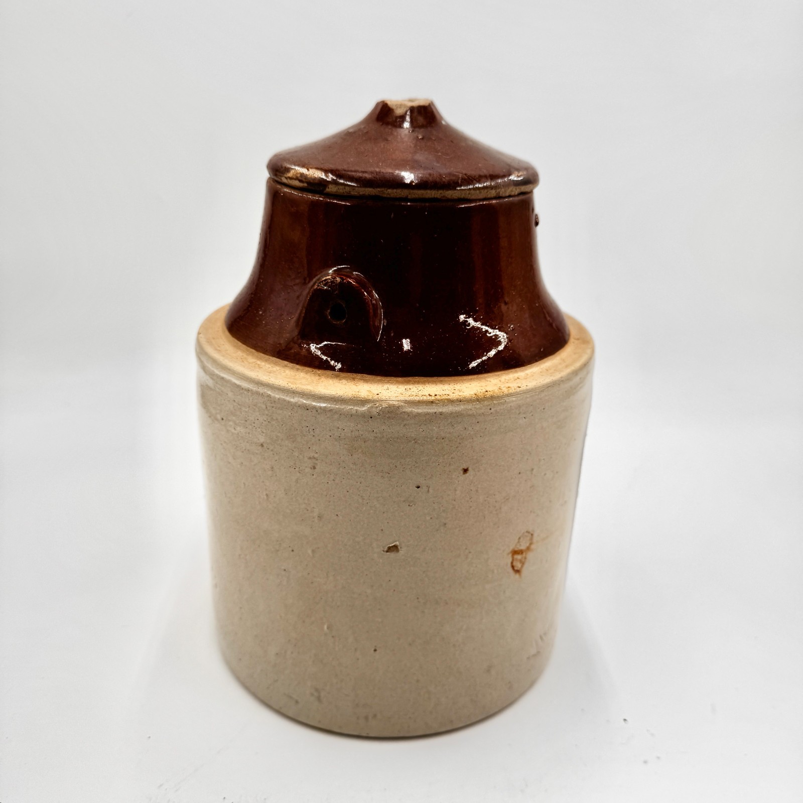 Antique Two Tone Stoneware/No -Iron Clamping Bail/ Lid Covered Crock Brown Glaze