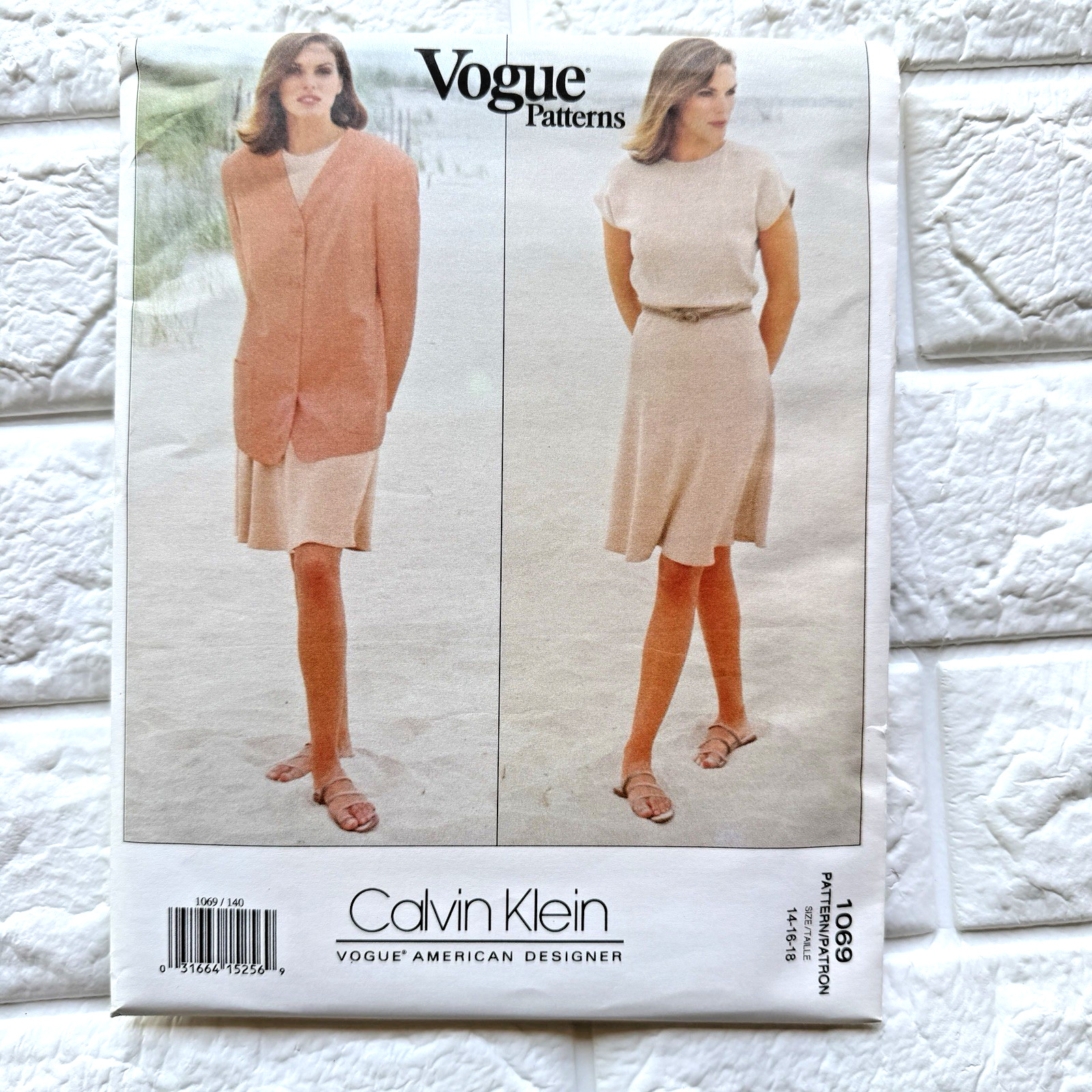 Vtg NEW Vogue 1069 Calvin Klein Pattern 14 16 18 Jacket Dress 90s Minimalist