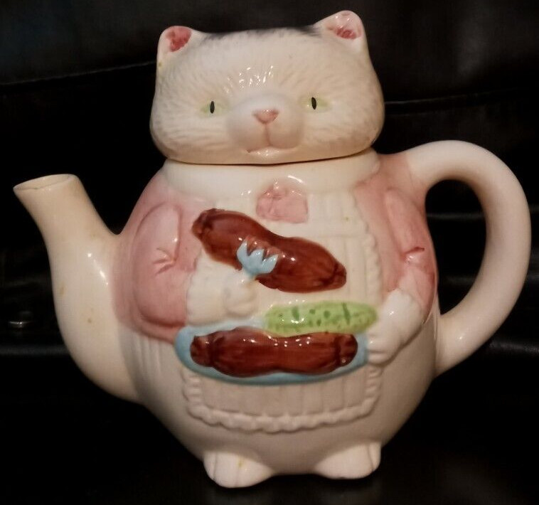 Vintage, Slightly petuned, Little Kitten eating breakfast sausage Teapot