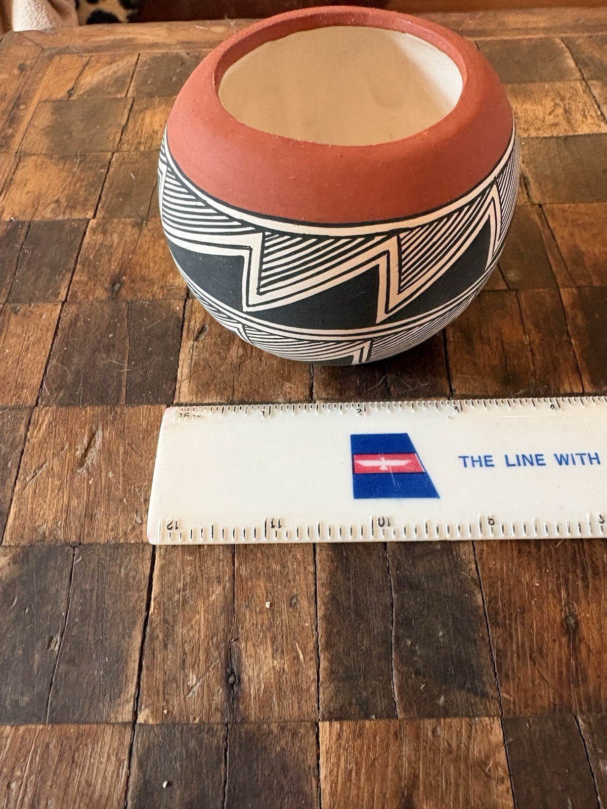 Handicraft Pottery