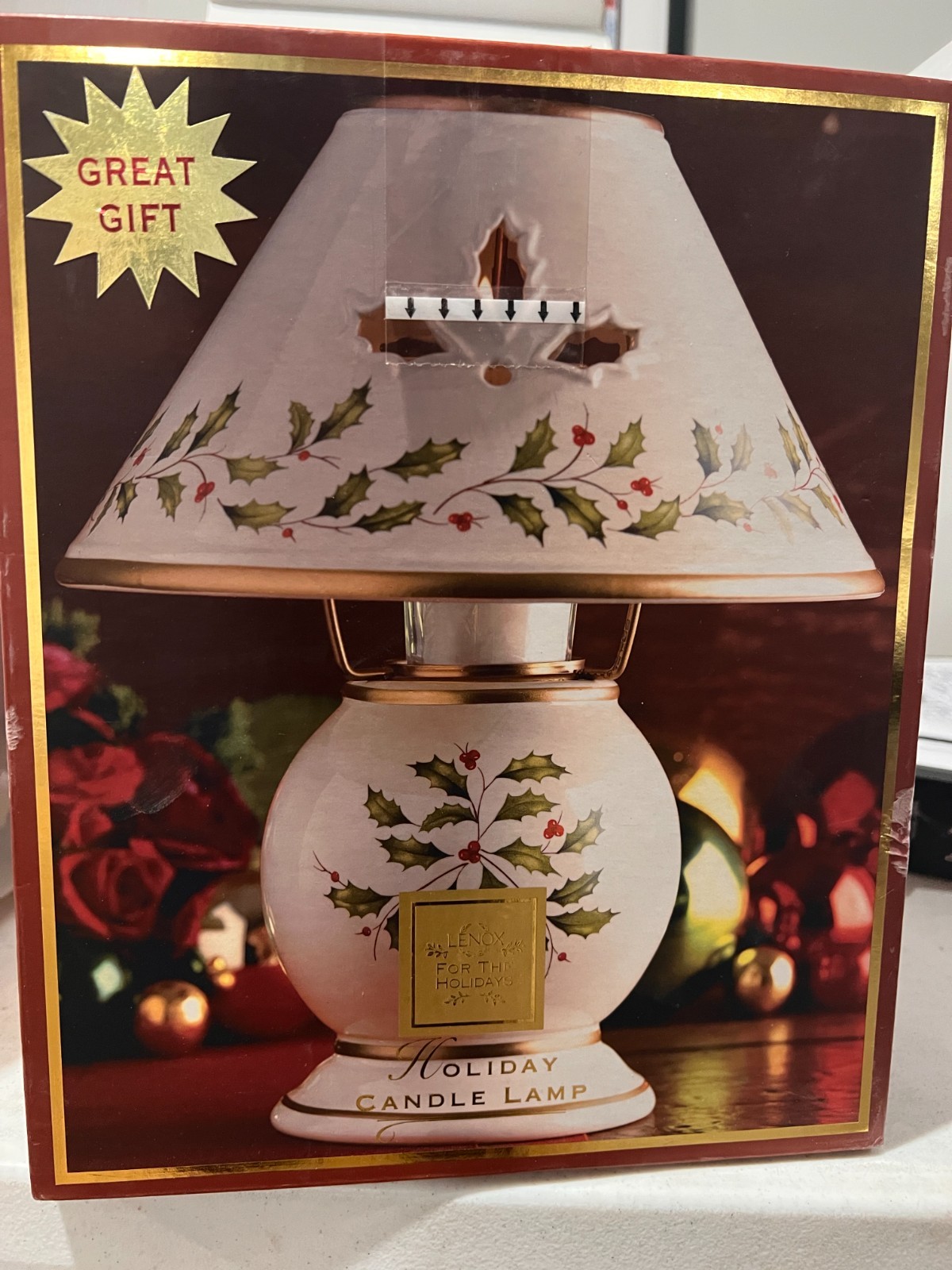 Lenox Holiday Porcelain Tea Light Candle Lamp 10” Holly & Berry Christmas L