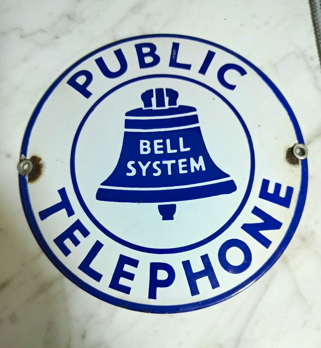 Vintage Bell System Public Telephone 7\