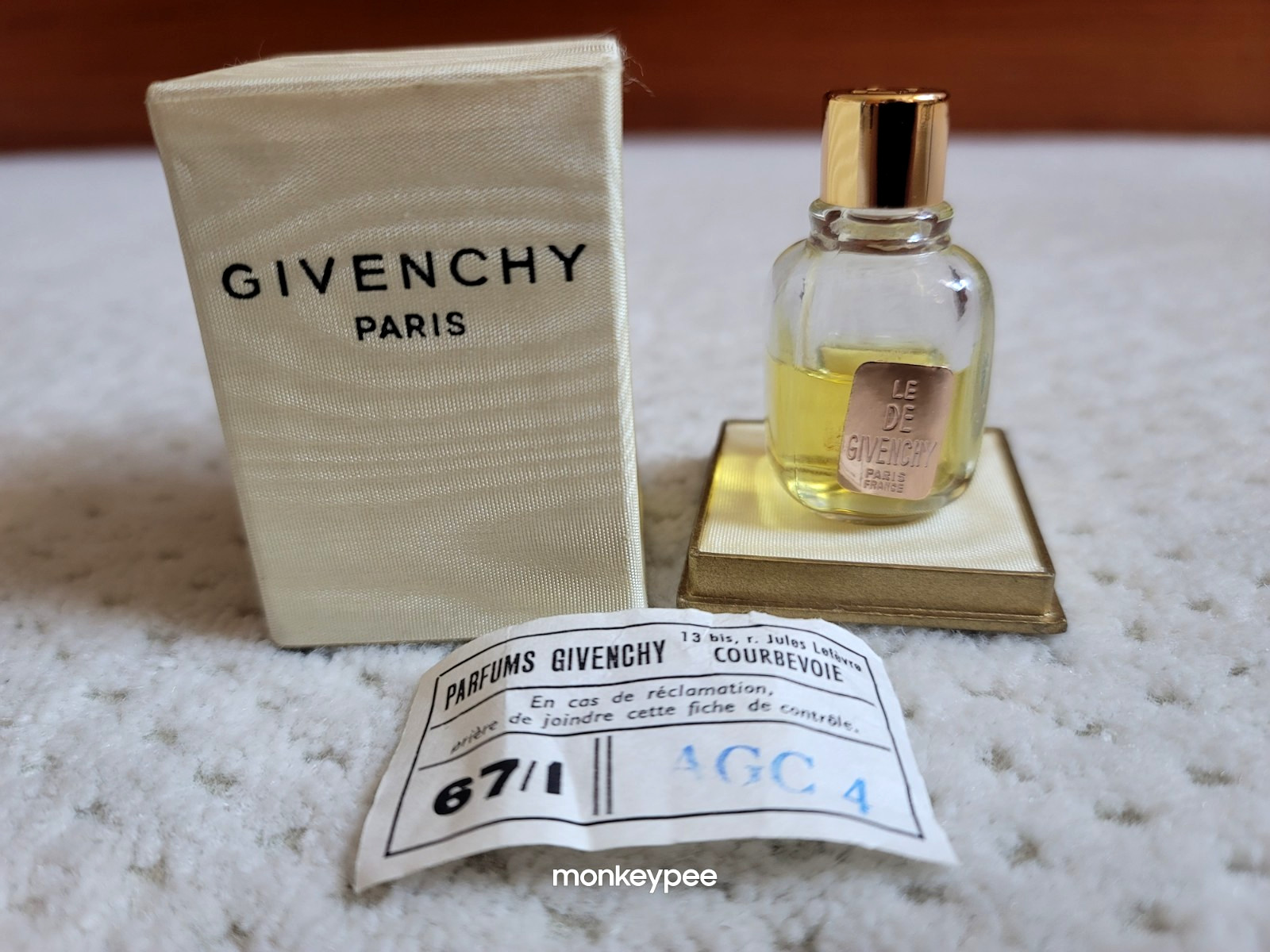 Vintage LE DE GIVENCHY 0.25 fl oz Splash parfum minature with original box