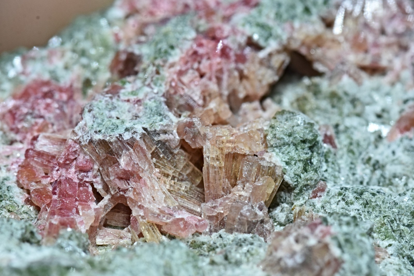 Rare Bi Color Clinozoisite Crystal Cluster On Green Epidote Matrix 1092 Gram