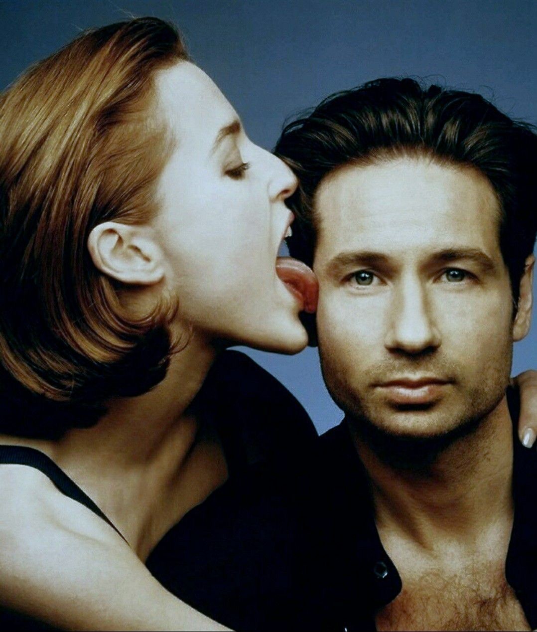 GILLIAN ANDERSON & DAVID DUCHOVNY Conspiracy Show X Files Poster Photo 16x24