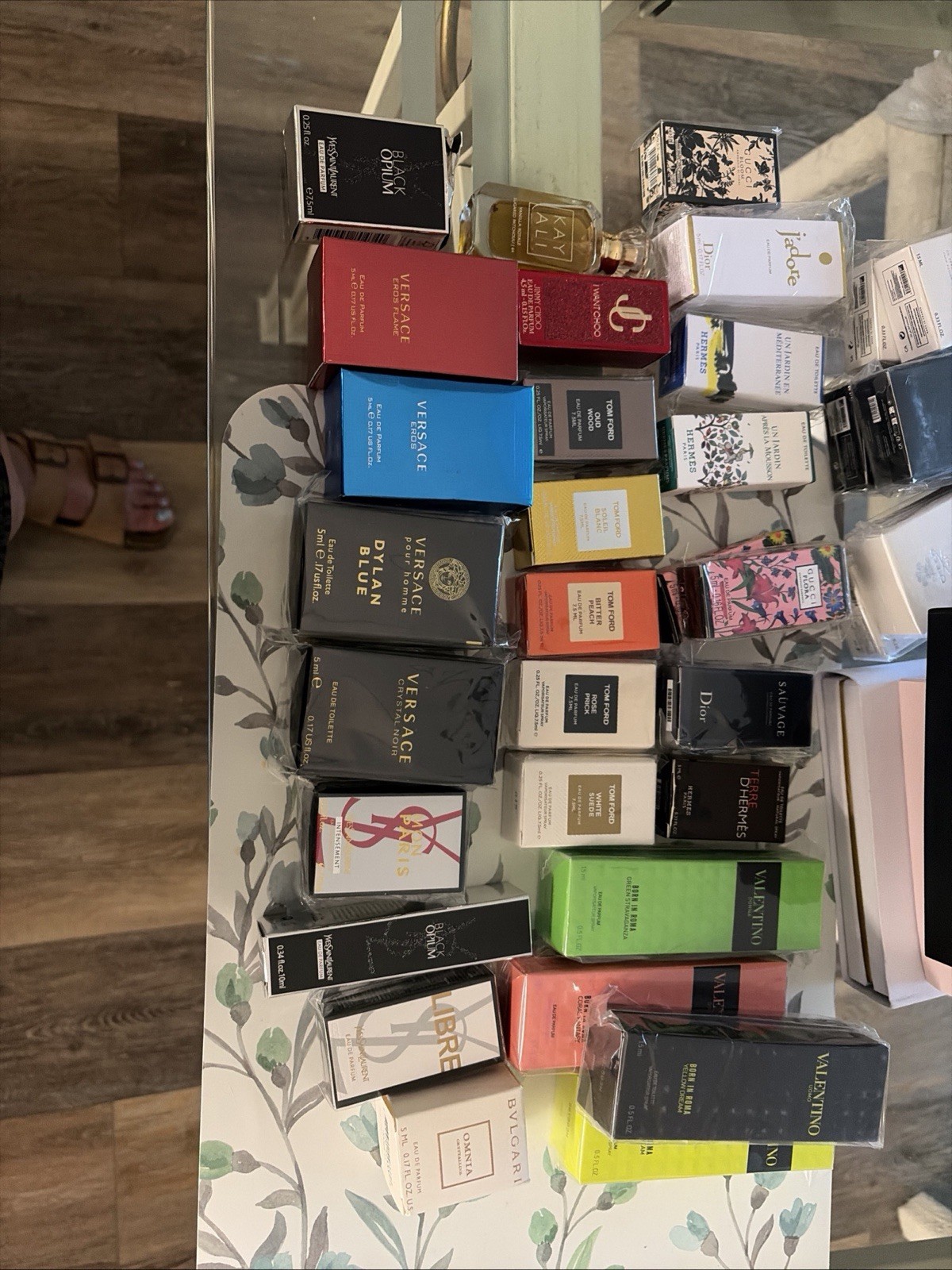 Lot of 20 mini perfumes