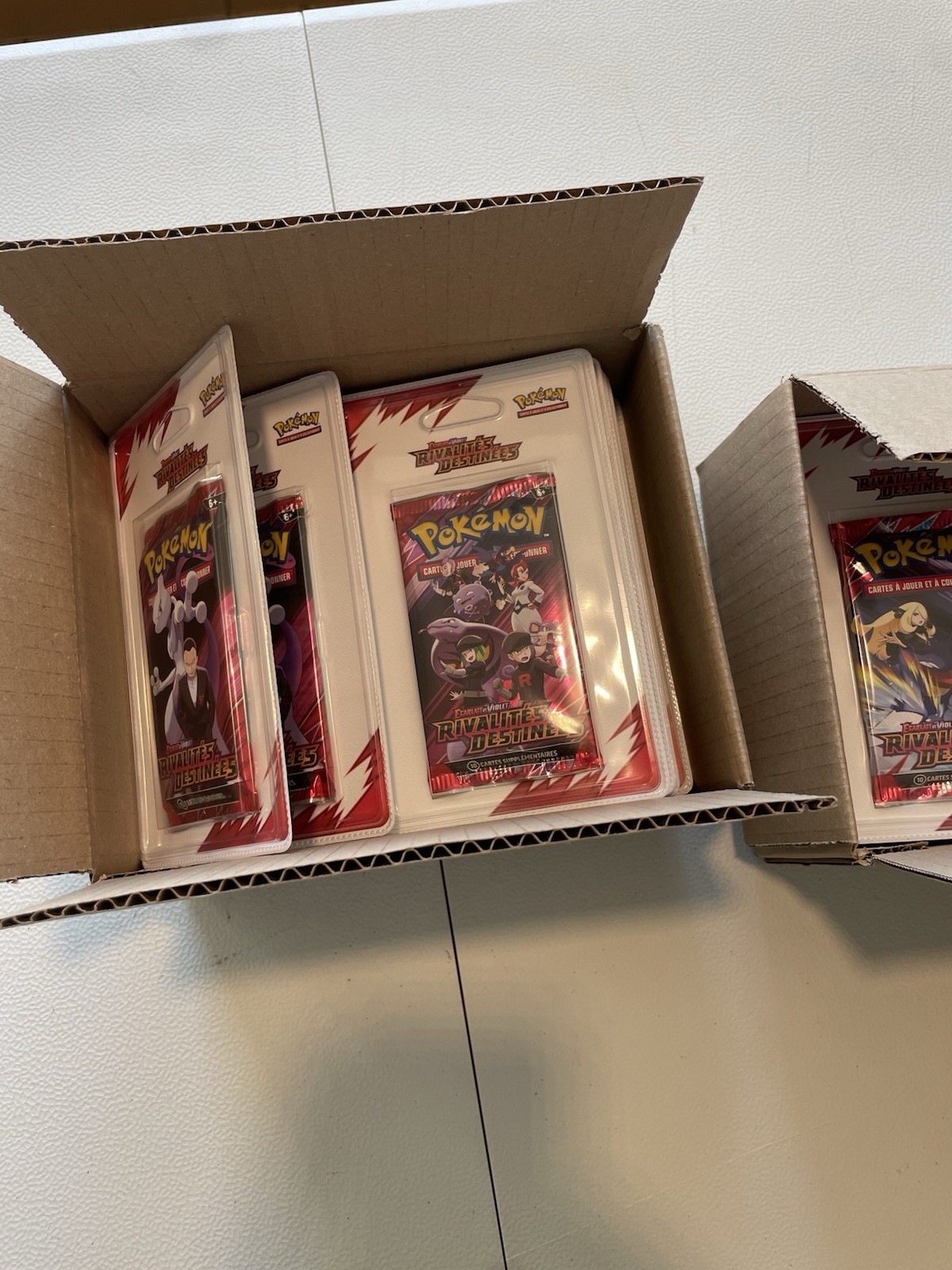 Pokemon TCG Rivalries Destiny Booster 10 Cards FR ev10 Blister New Sealed 