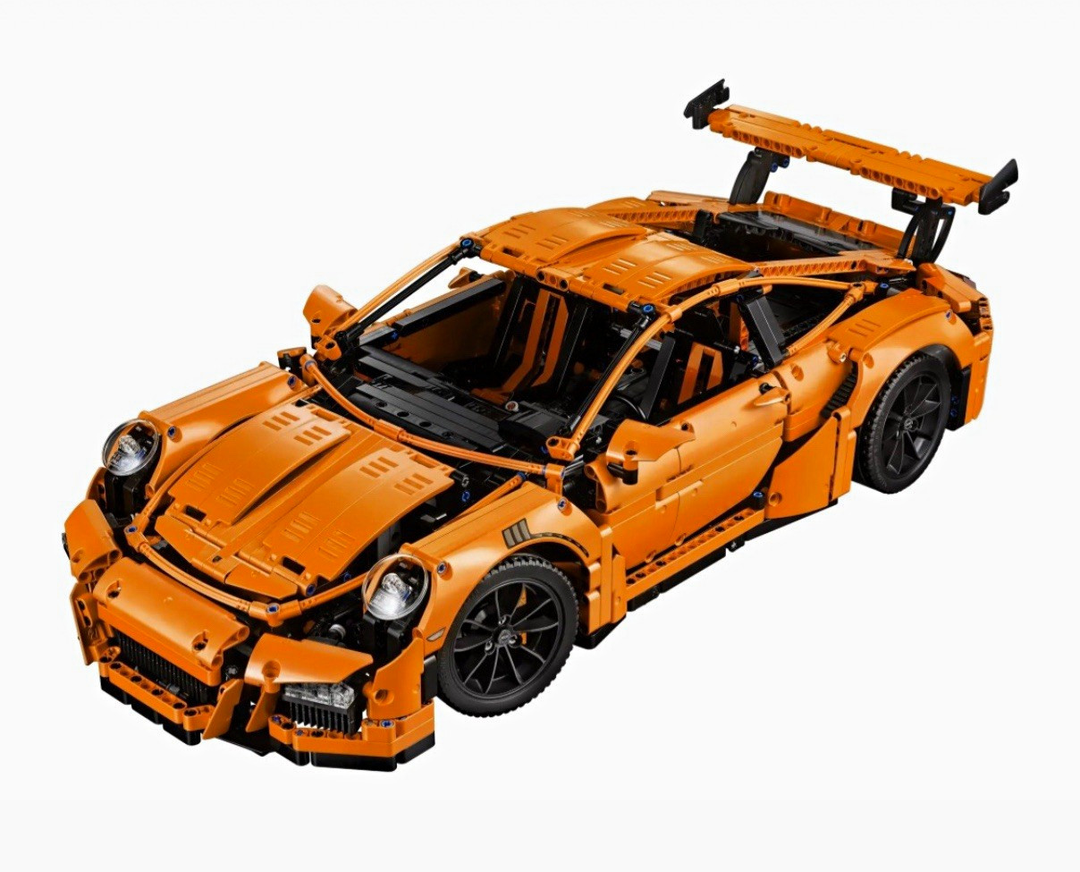 Technic: Porsche 911 GT3 RS 2704 Pieces