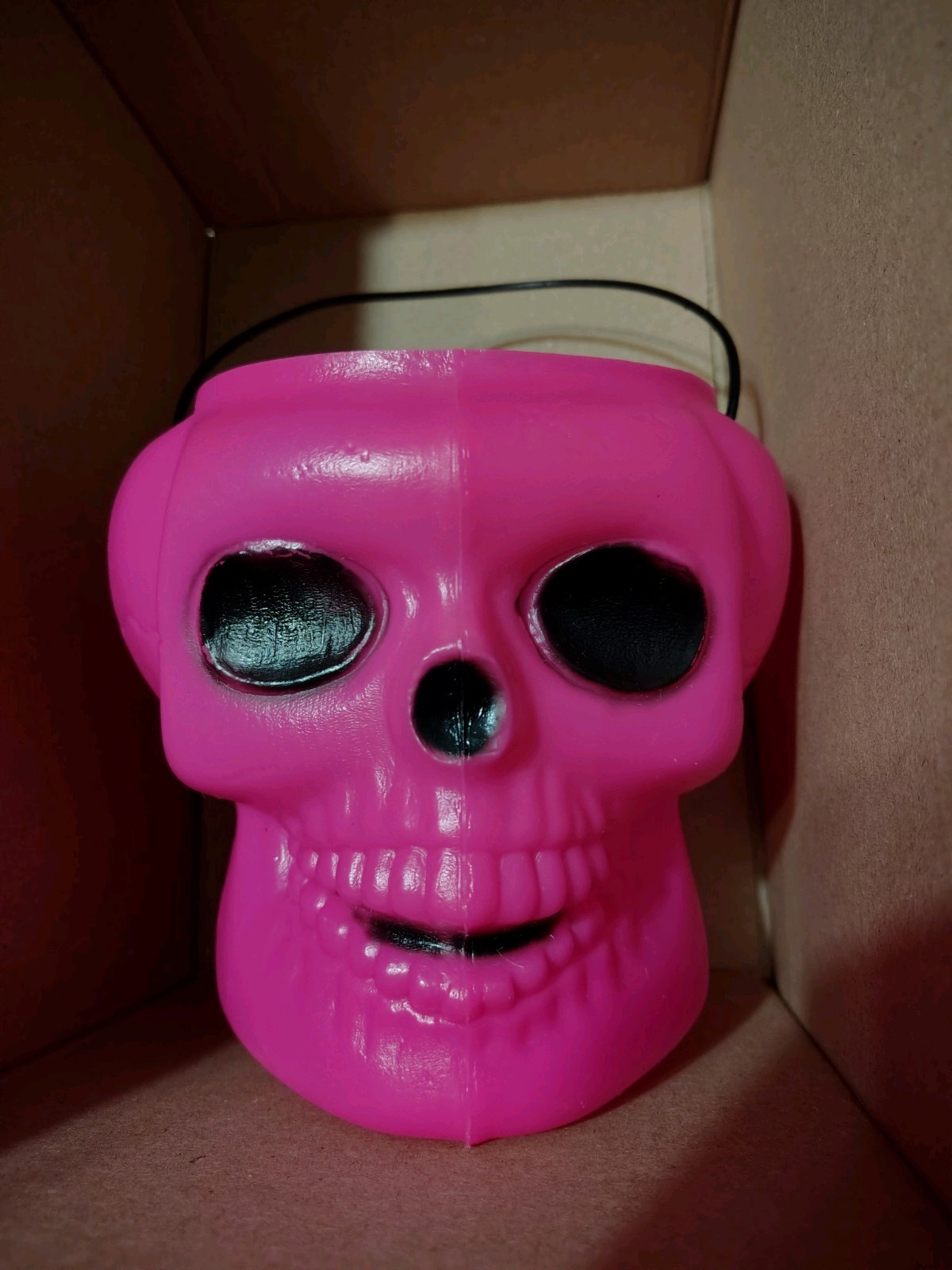 General Foam USA Pink blow mold plastic Halloween Skull Candy Pail vintage Rare