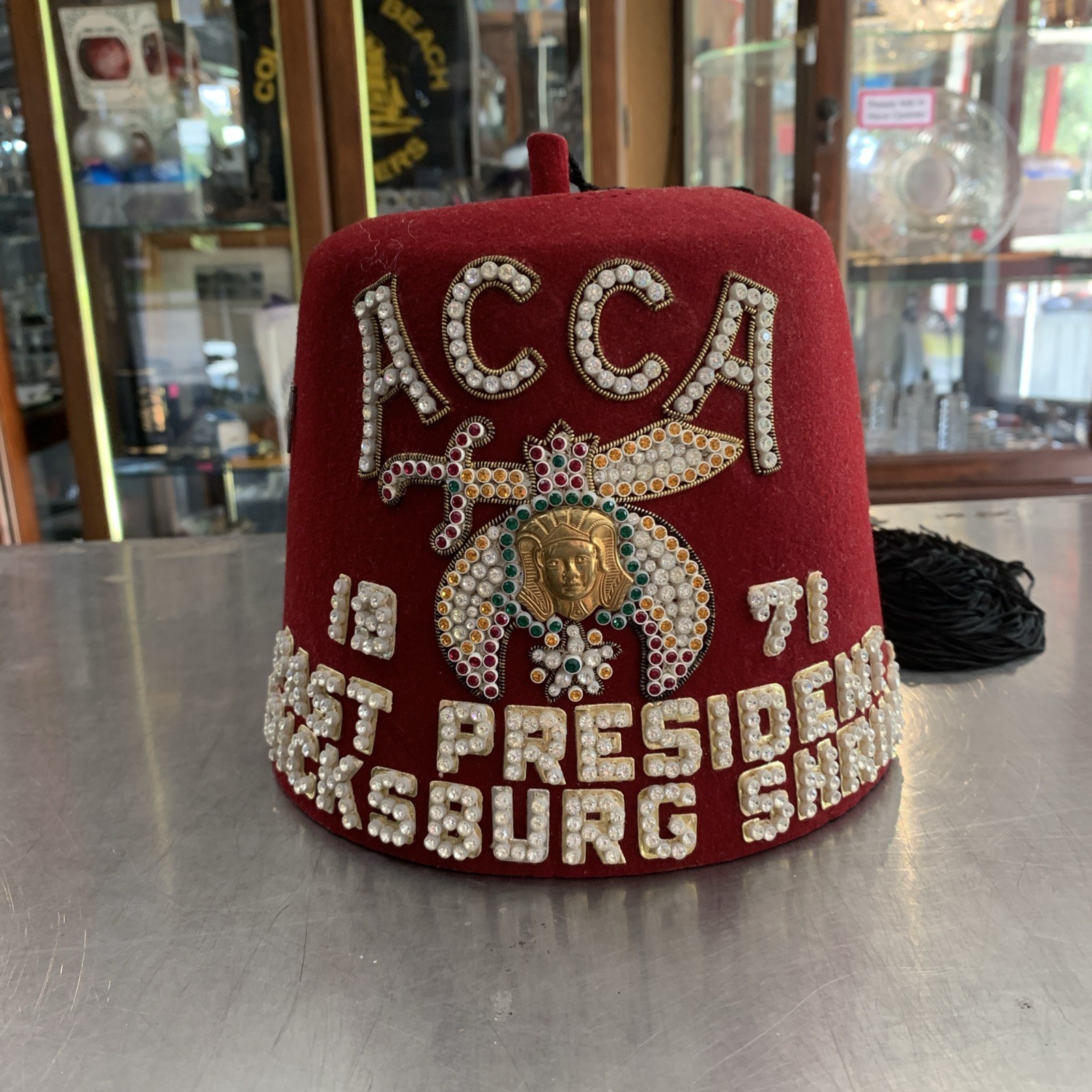 ACCA 1971 Past President Fredericksburg Shrine Club Fez with Case *READ*