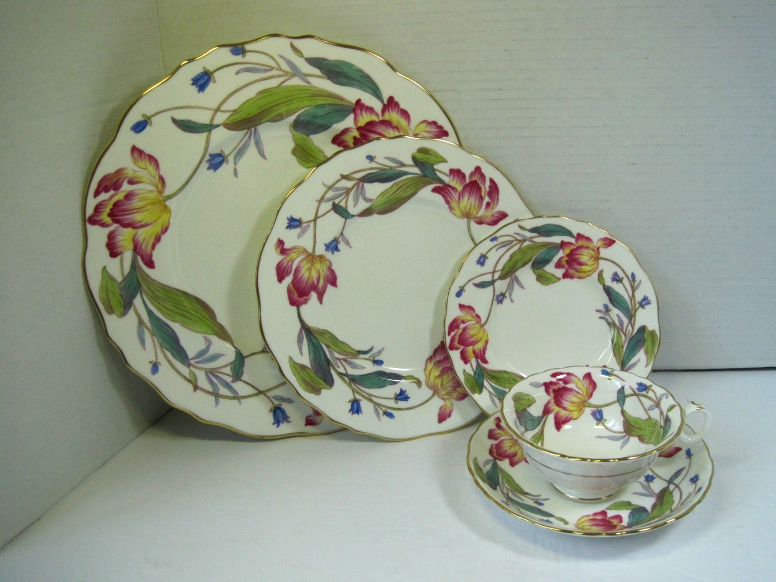 Rare Royal Cauldon Malvern Bone China Floral 5 Piece Place Setting Set