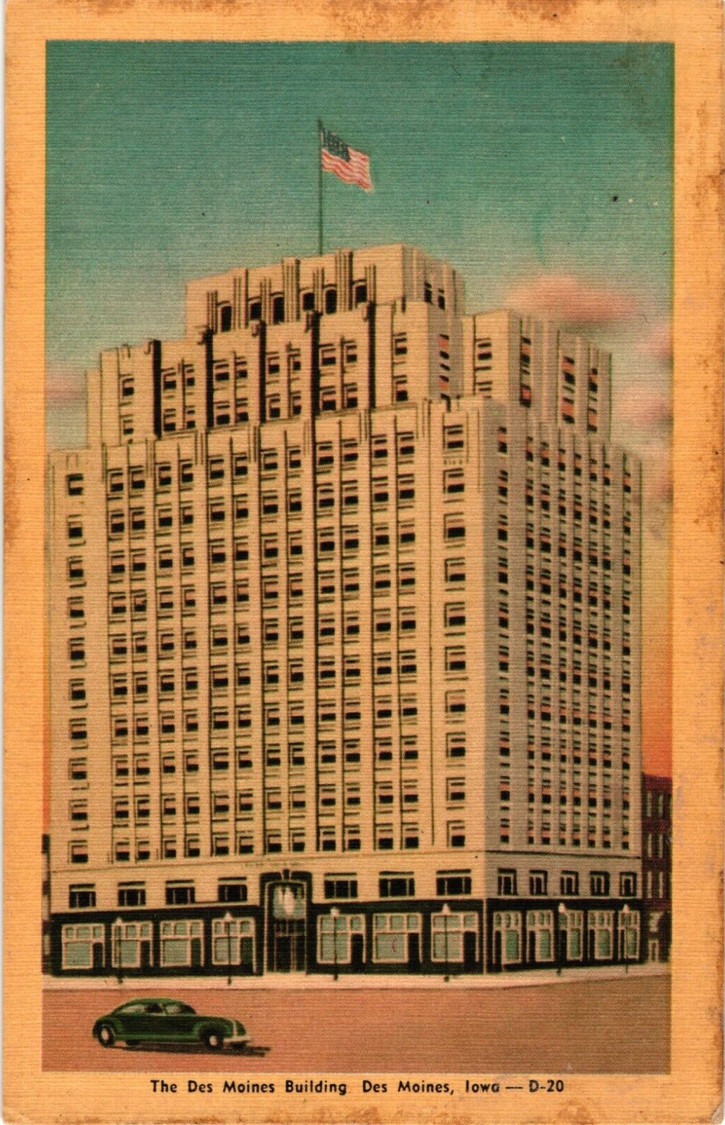 IOWA Des Moines Art Deco Modern Historic Building Vintage IA Postcard