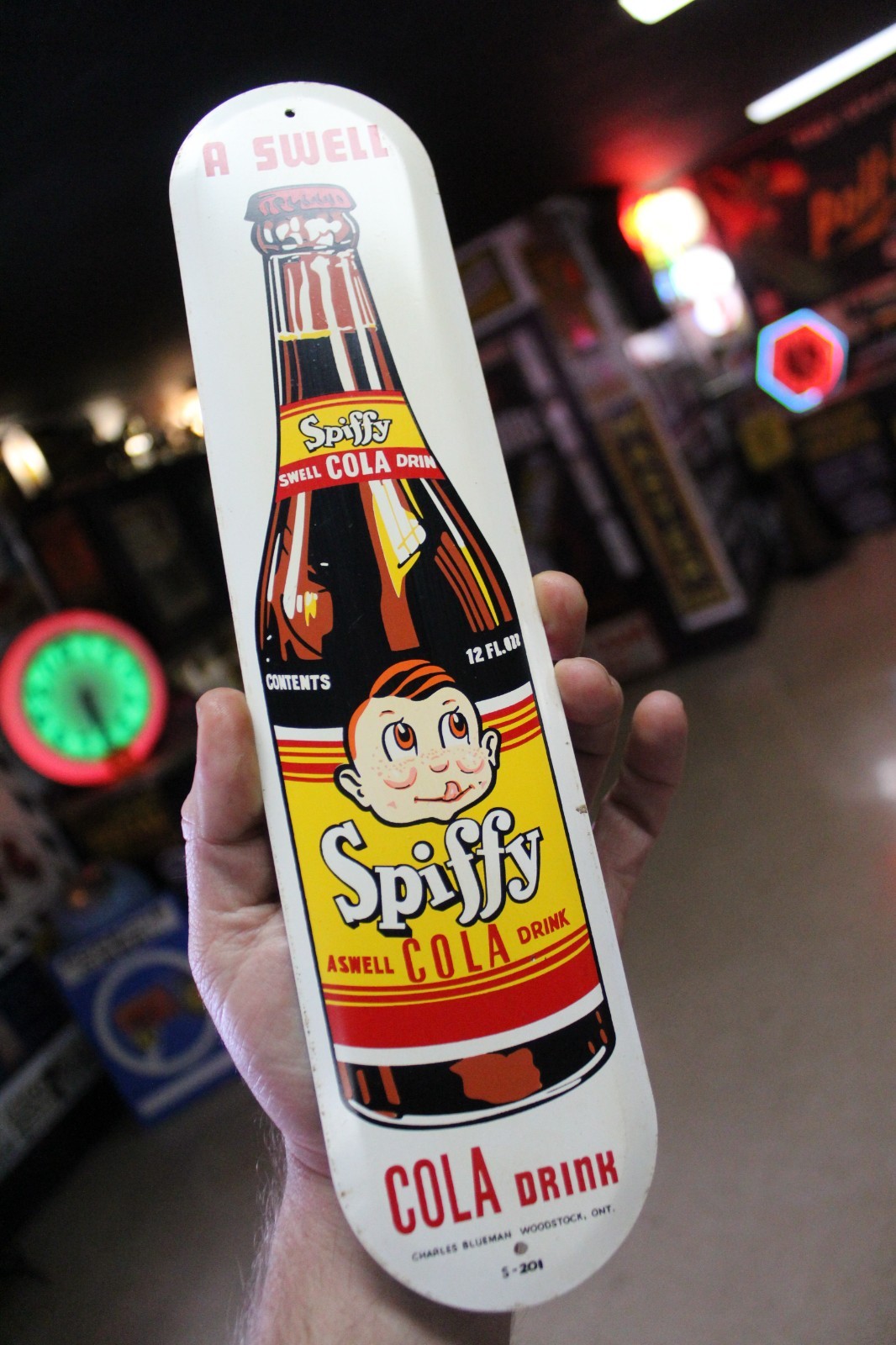 SCARCE 1940s SPIFFY COLA SODA POP STAMPED PAINTED METAL DEALER SIGN BOTTLE BOY