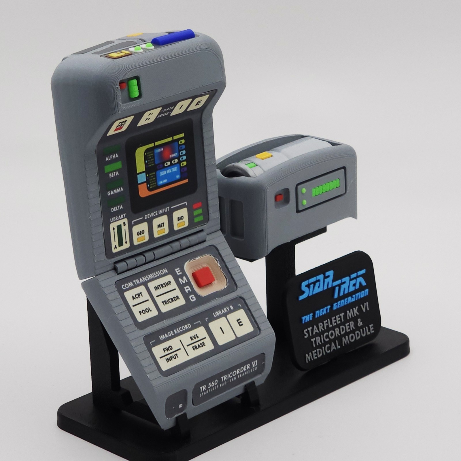 Star Trek TNG Mk VI Medical Tricorder Prop Replica Dr Crusher Cosplay Stand
