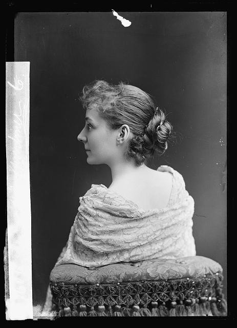 Photo:Miss A.F. Gardiner Portrait c1891-1894