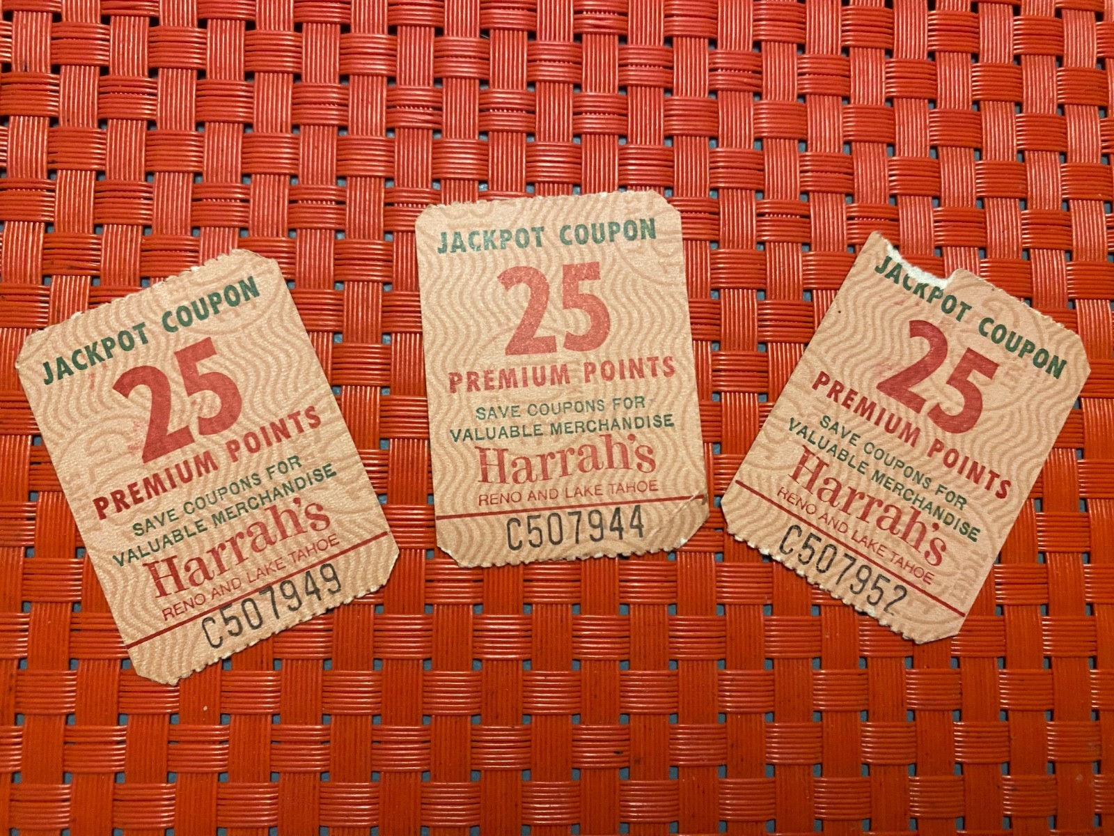 Vintage  Harrah\'s Jackpot Coupon 25 Points Reno Tahoe