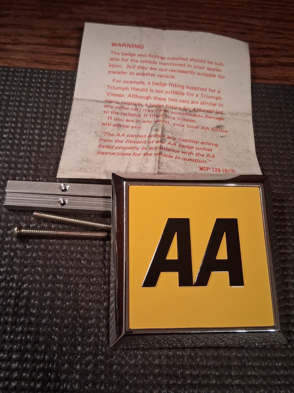 NOS - Vintage AA ( AUTOMOBILE ASSOCIATION ) Car / Bumper Badge with Hardware ‼️