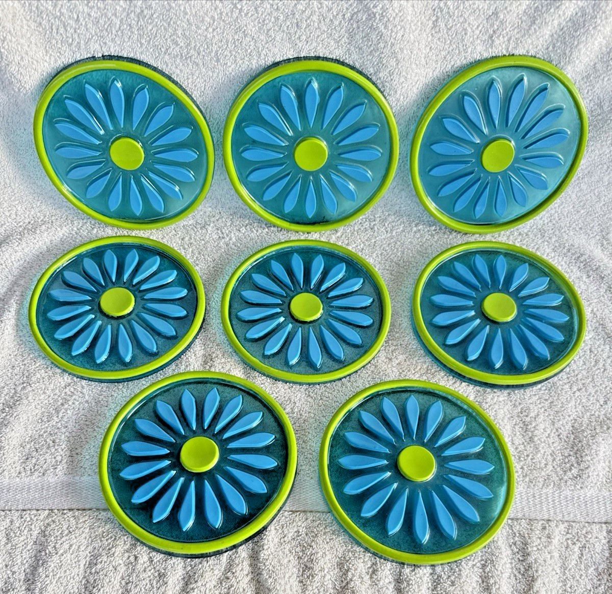 Vintage Lucite 60s Trivet BLUE & GREEN DAISY Resin MCM Boho Hippy 1-Colorflo