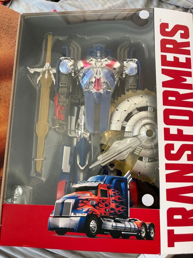 Transformers Lost Age Optimus Prime Premier Edition