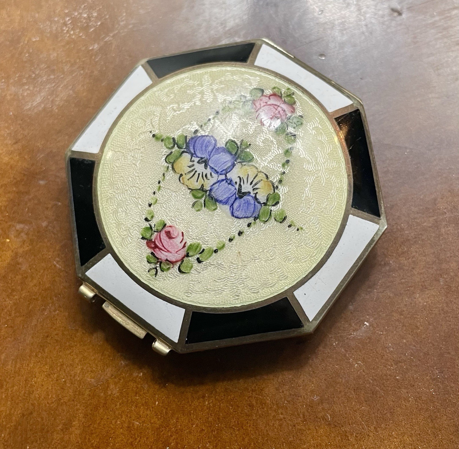 Vintage Art Deco Enamel Powder Compact Floral Guilloche Black White Octagonal