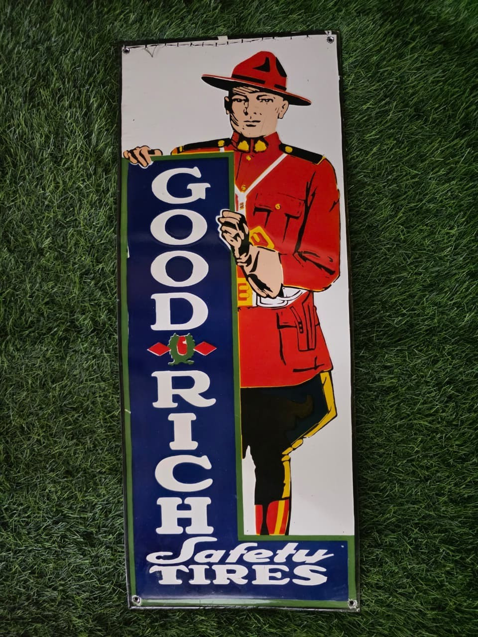 Good Rich Porcelain Advertising Sign 28'' Inches
