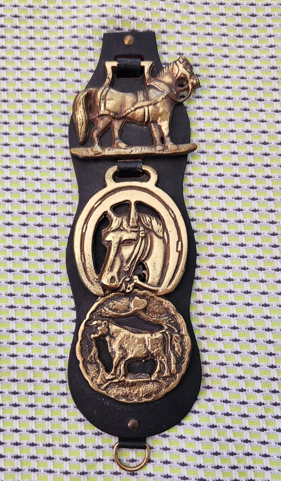 Vintage Lot of 3 Brass Horse Bridle Medallion Harness Crest Bull Horseshoe Horse