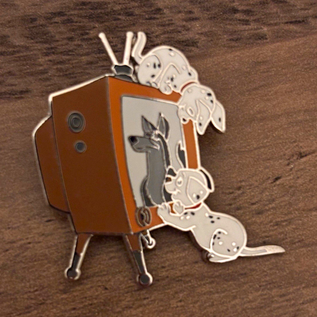 Two Pups Watching Thunderbolt on TV 101 Dalmatians Booster Collection