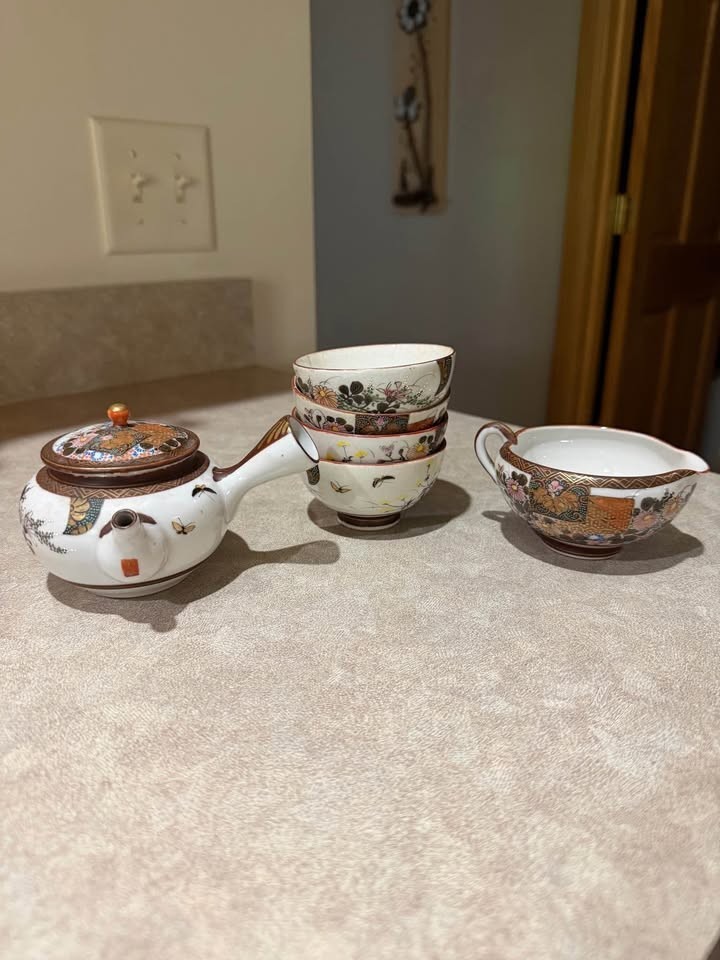 Vintage Kutani Japanese Porcelain Sencha Tea Set - Hand-Painted