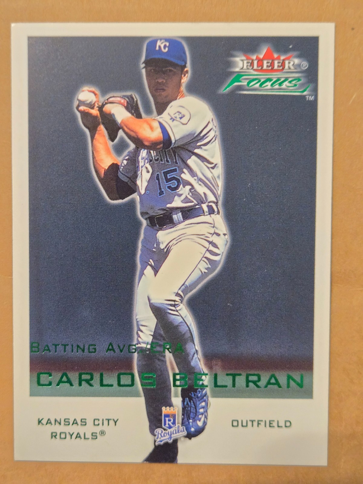 2001 FLEER FOCUS CARLOS BELTRAN #186 GREEN PARALLEL #'ED 219/247
