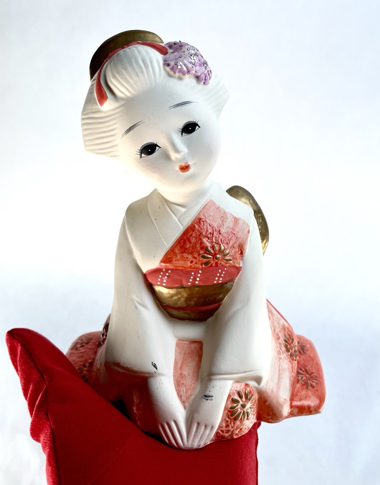 VTG JAPANESE Geisha Figurine Doll Kneeling Kimono Ceramic6”  Tōroku shōhyō