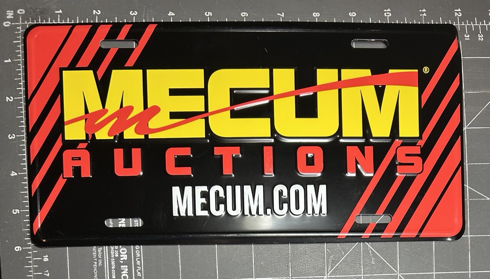 Mecum Auctions Car Automobile Automotive Collectable License Plate
