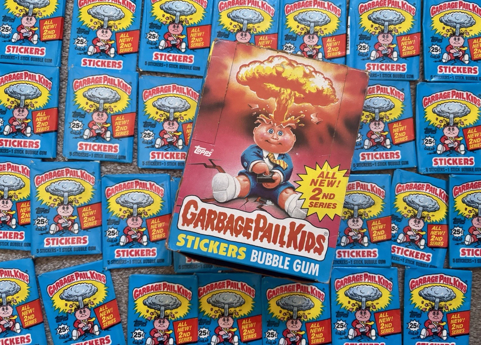 1985 TOPPS GARBAGE PAIL KIDS EMPTY WAX BOX + 29 WRAPPERS LOT GPK OS2 w/25cent