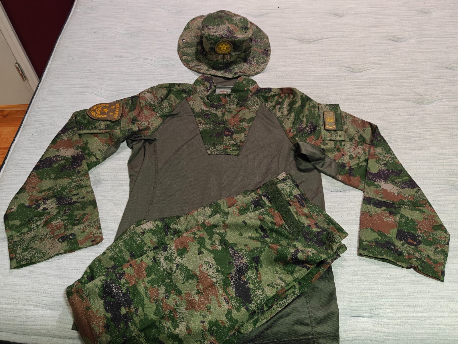 Full Set NWOT Chinese PLA Army Type 21 FROG Combat Shirt