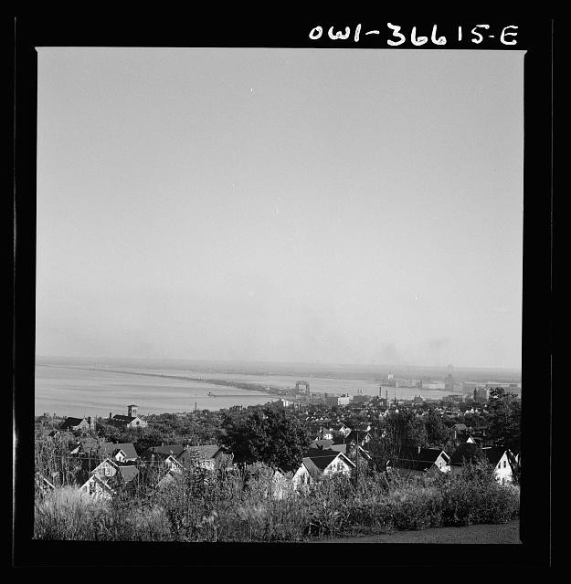 Photo:Walla Walla WA Harbor Waterfront View 1930s Houses Harbor Bridge