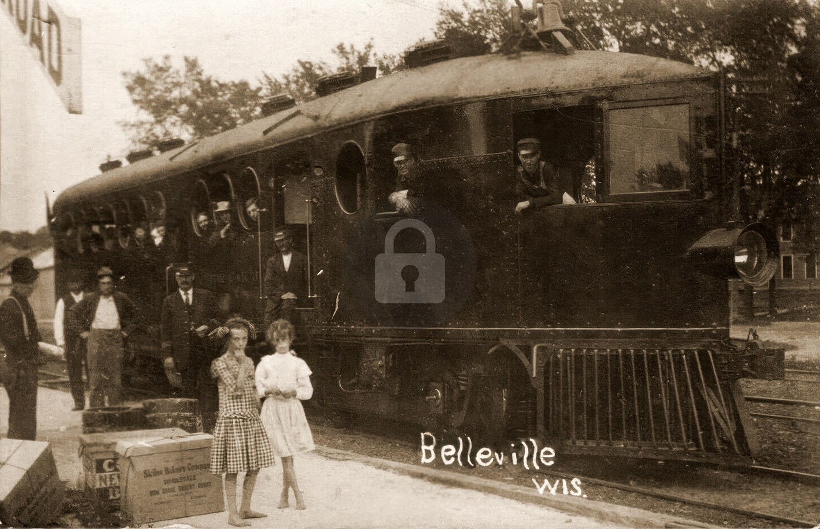 Belleville WI Wisconsin c1910 Mckeen Motor Car Trolley RPPC Photo Postcard COPY
