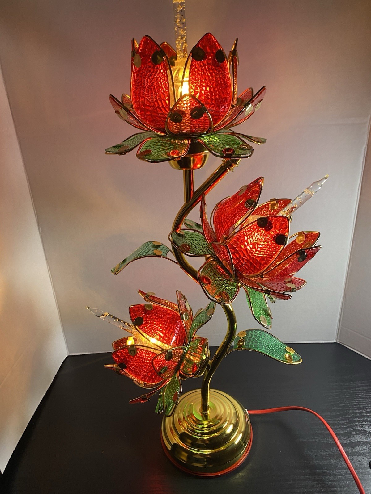 Rare Red lotus Table lamp vintage Large Size Hollywood Regency And 2 Lotus Lamps