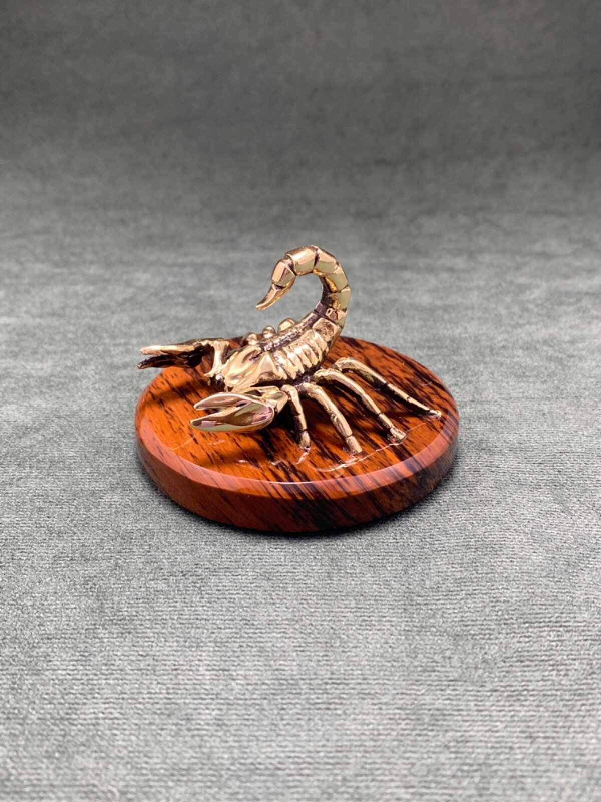 Art Deco Scorpion Figurine Cast Bronze Statuette Base In Volcanic Obsidian Stone