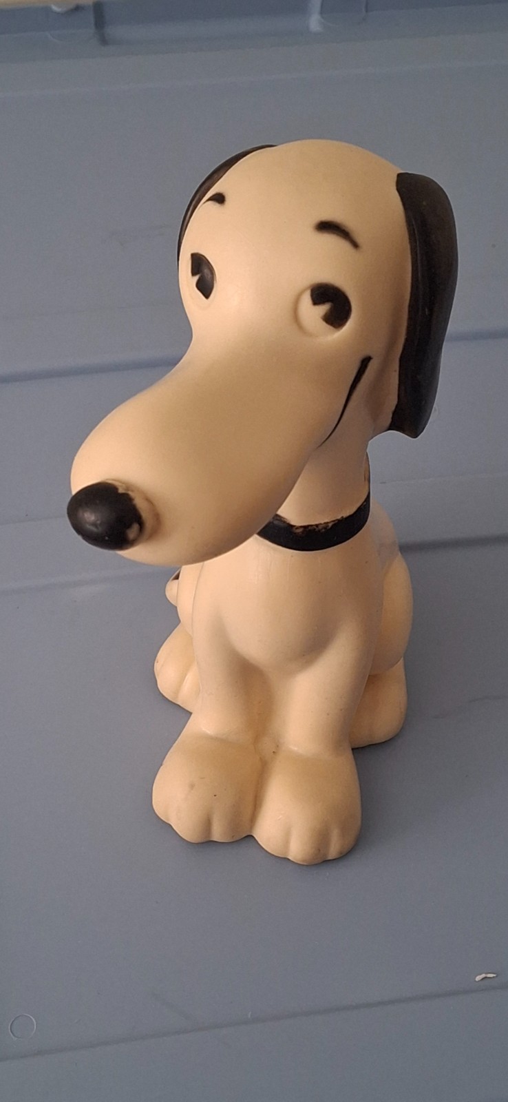 Vintage 1958 Peanuts Snoopy Vinyl Figure Sitting 7.5\