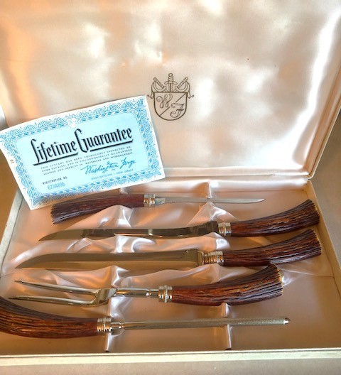 Vintage Washington Forge Deluxe 5 Pc Carving Set Faux Stag Bakelite w/Box Papers