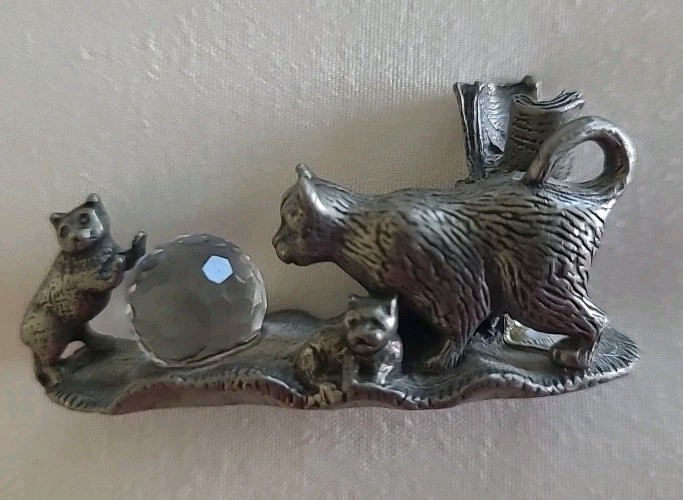 Vintage Pewter WAPW Figurine Cat Kittens Crystal Ball Great Britain 1980's EX