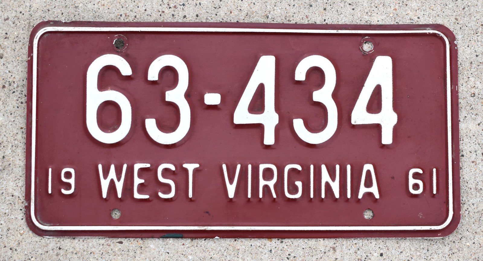 1961 WV West Virginia Vintage License Plate 63-434 - excellent condition