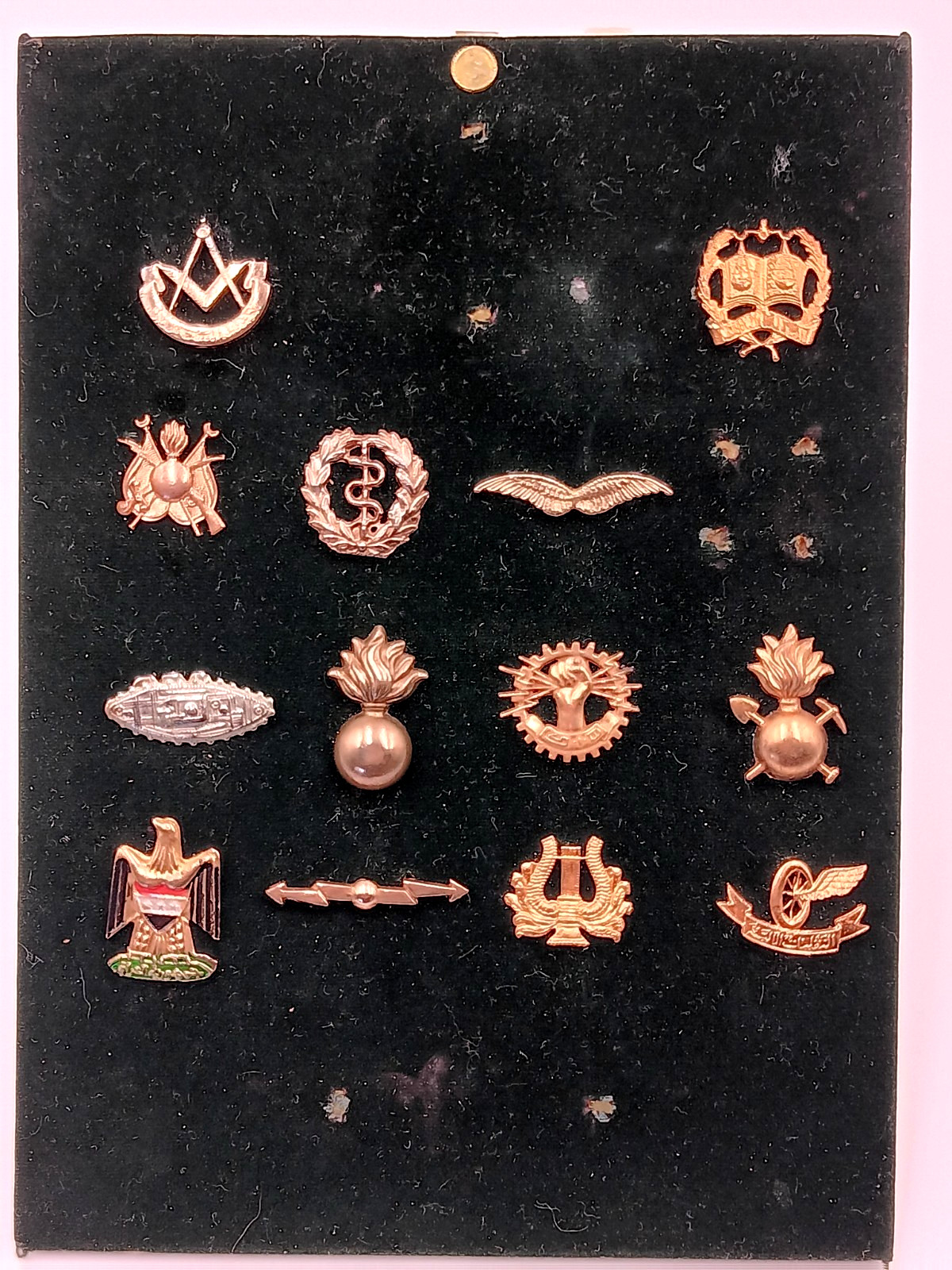 Iraq Military Branch Insignia/Qualification Badges Prior Kingdom/Republic Era