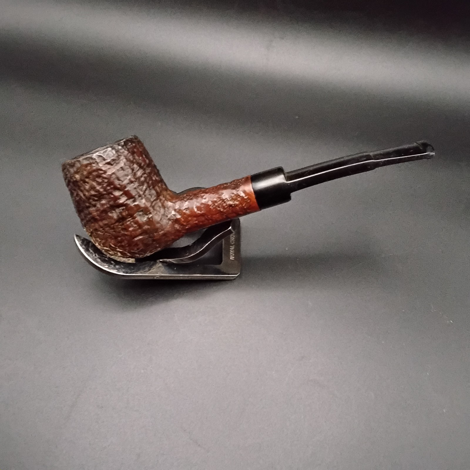 Professionally restored Lane era Charatans Make tobacco smoking pipe 