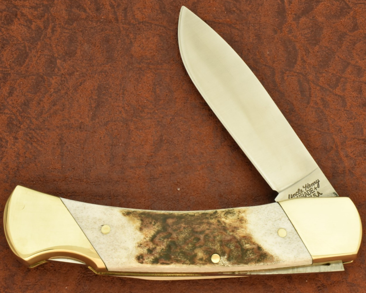 SCHRADE + USA UNCLE HENRY GENUINE STAG JUMBO 5 INCH HUGE LOCKBACK KNIFE (23902)