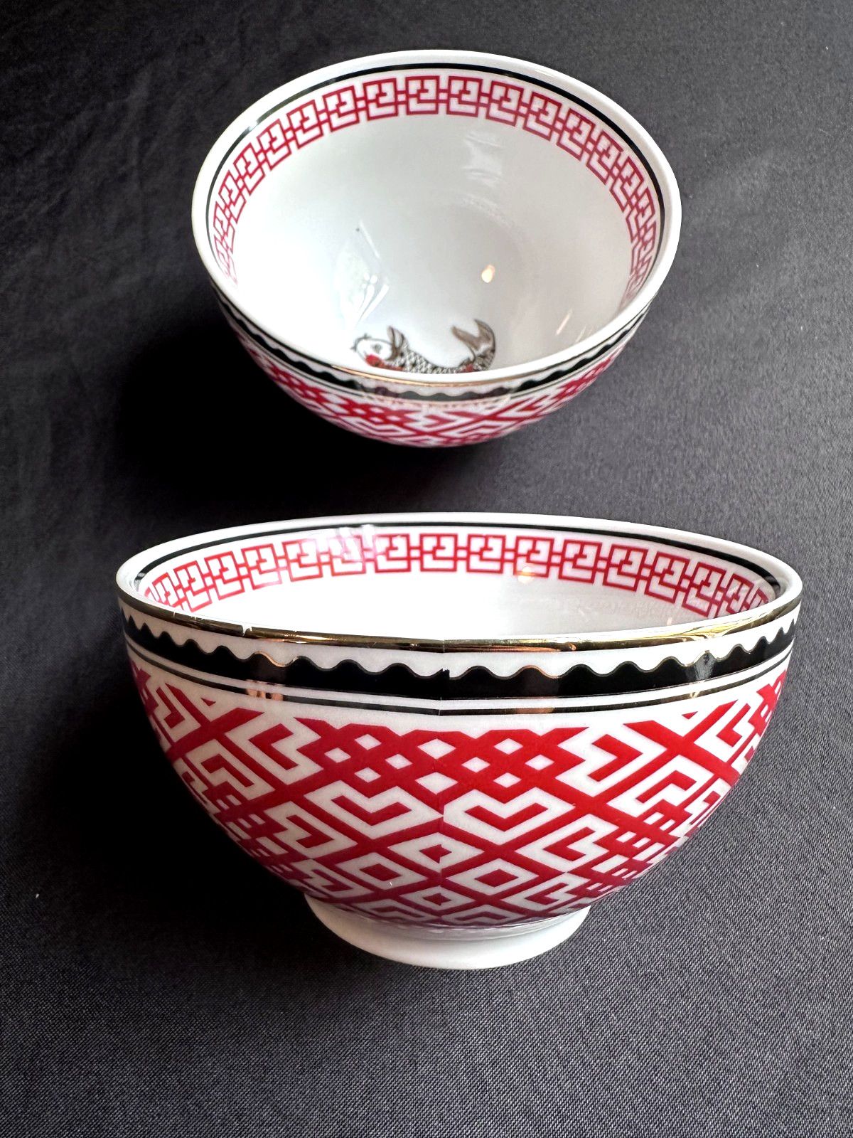 2 Porcelain Koi Fish Bowls World Market Elegant Shimmering White Red Gold