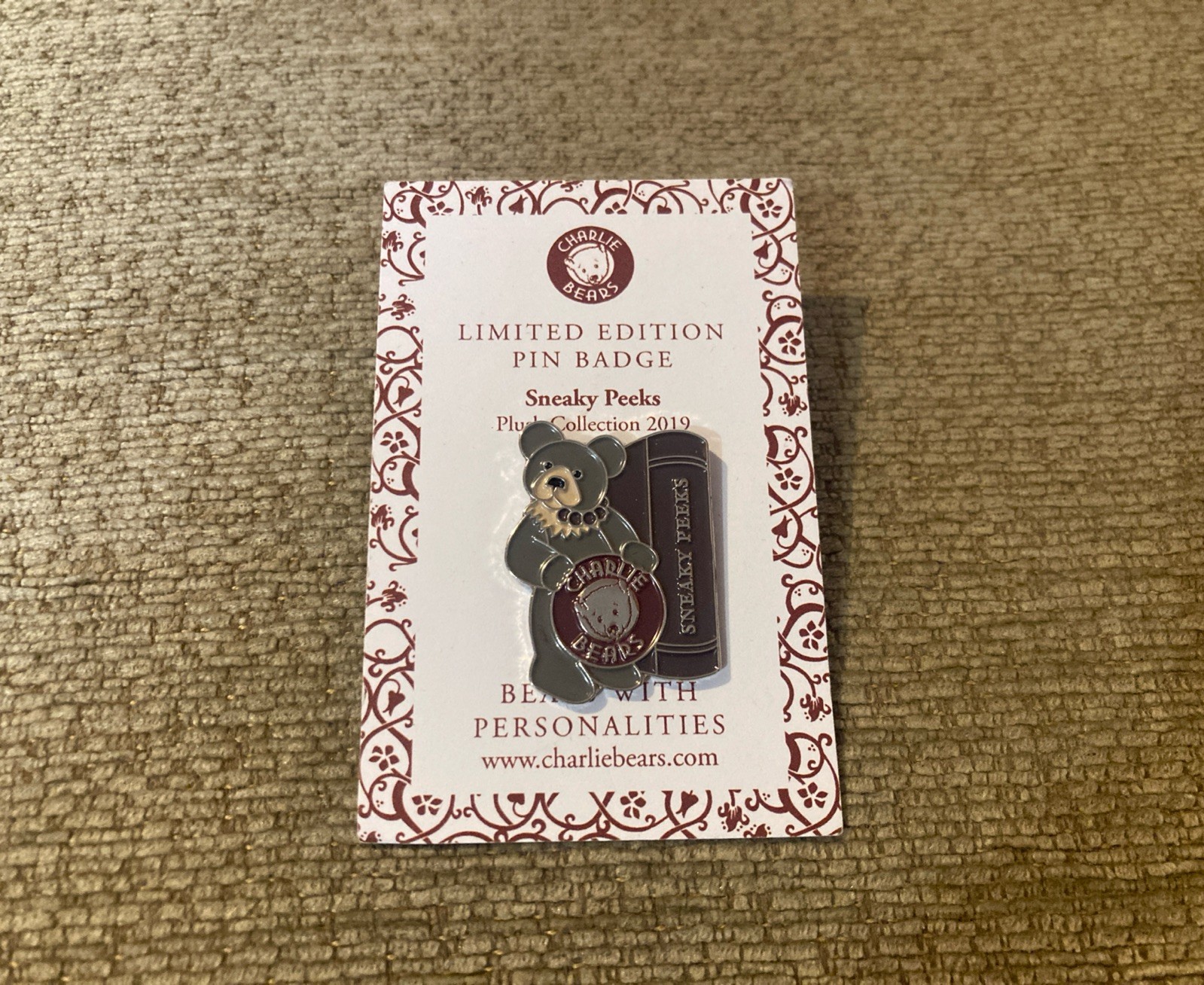 Charlie Bears Sneaky Peeks Pin Badge 2019 