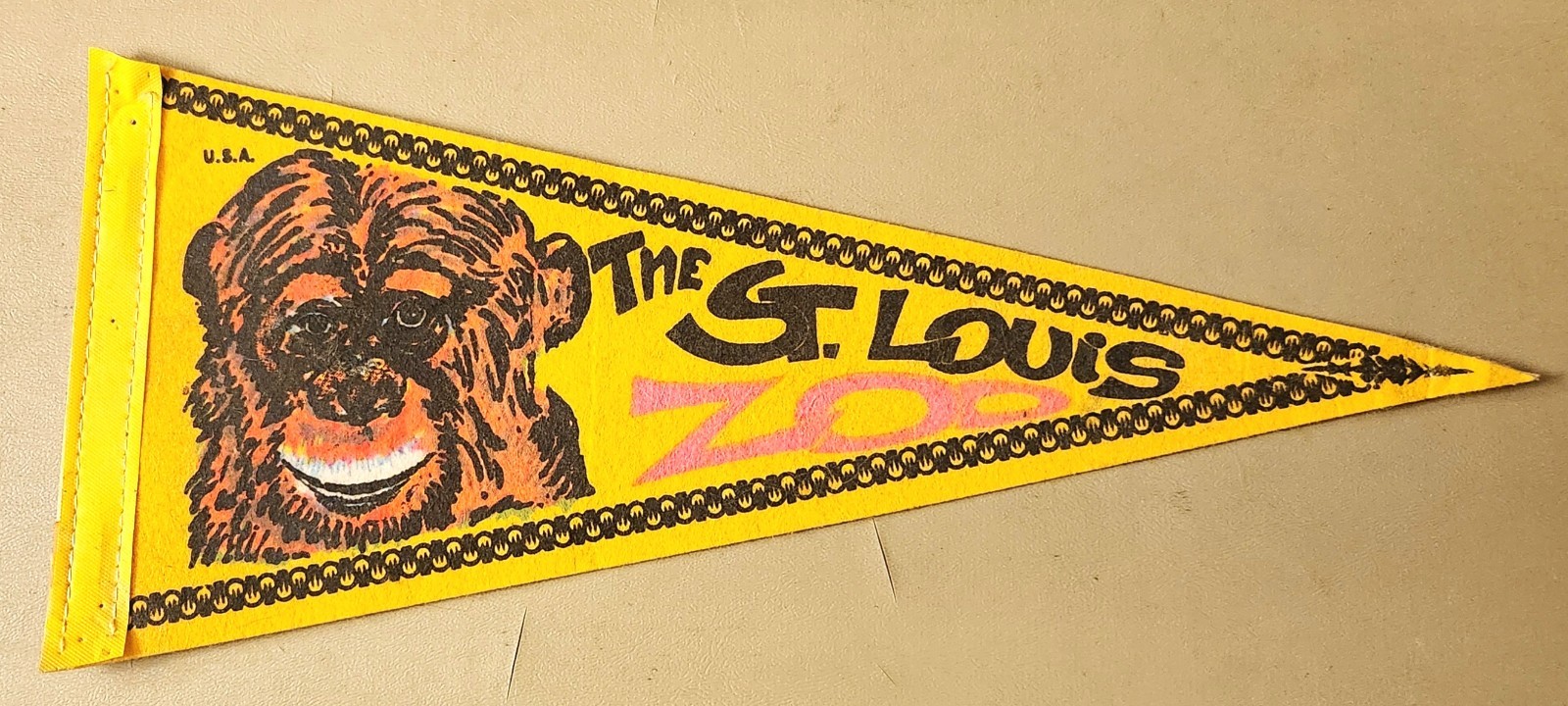 Very Rare 1972 St Louis Zoo 11 Inch Collectible Felt Pennant Chimpanzee Version 