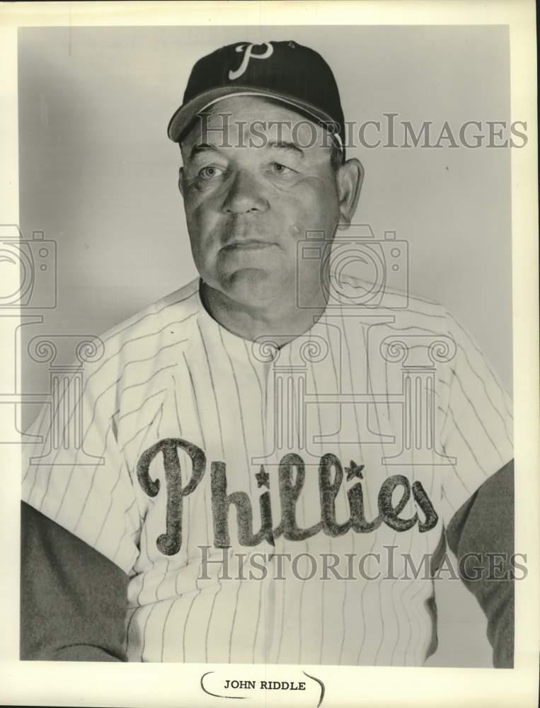 1959 Press Photo John Riddle of the Phillies - mjt20378