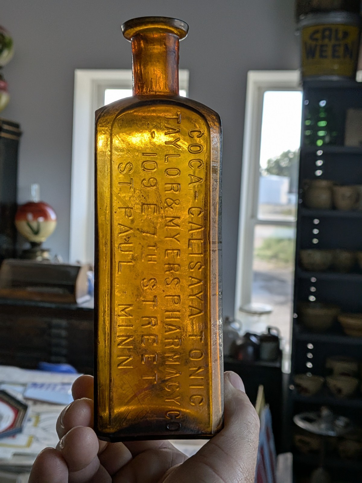 Amber Coca-Calisaya Tonic Taylor Myers Pharmacy St. Paul Minn Minnesota Bottle