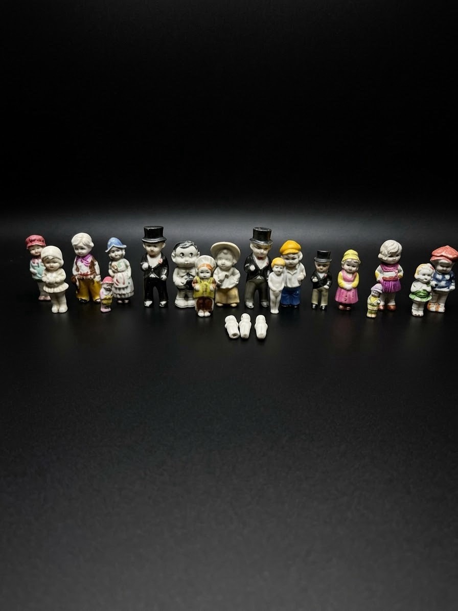 Lot 21 Vintage Japan Bisque Porcelain Miniature Figurines Penny Doll Statues